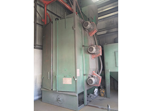 Hook type shot blasting machine